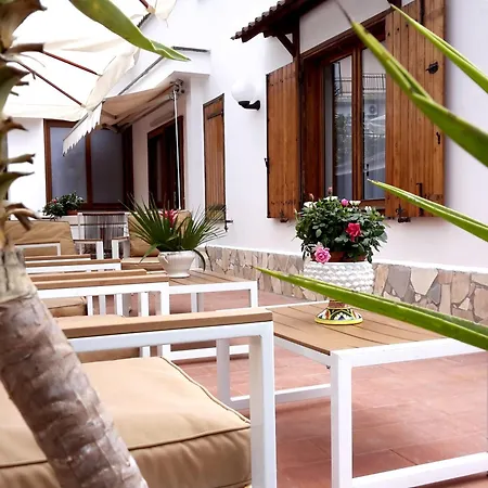 Appartamento In Villa Con Terrazzo E Vista Golfo Massa Lubrense Exterior photo