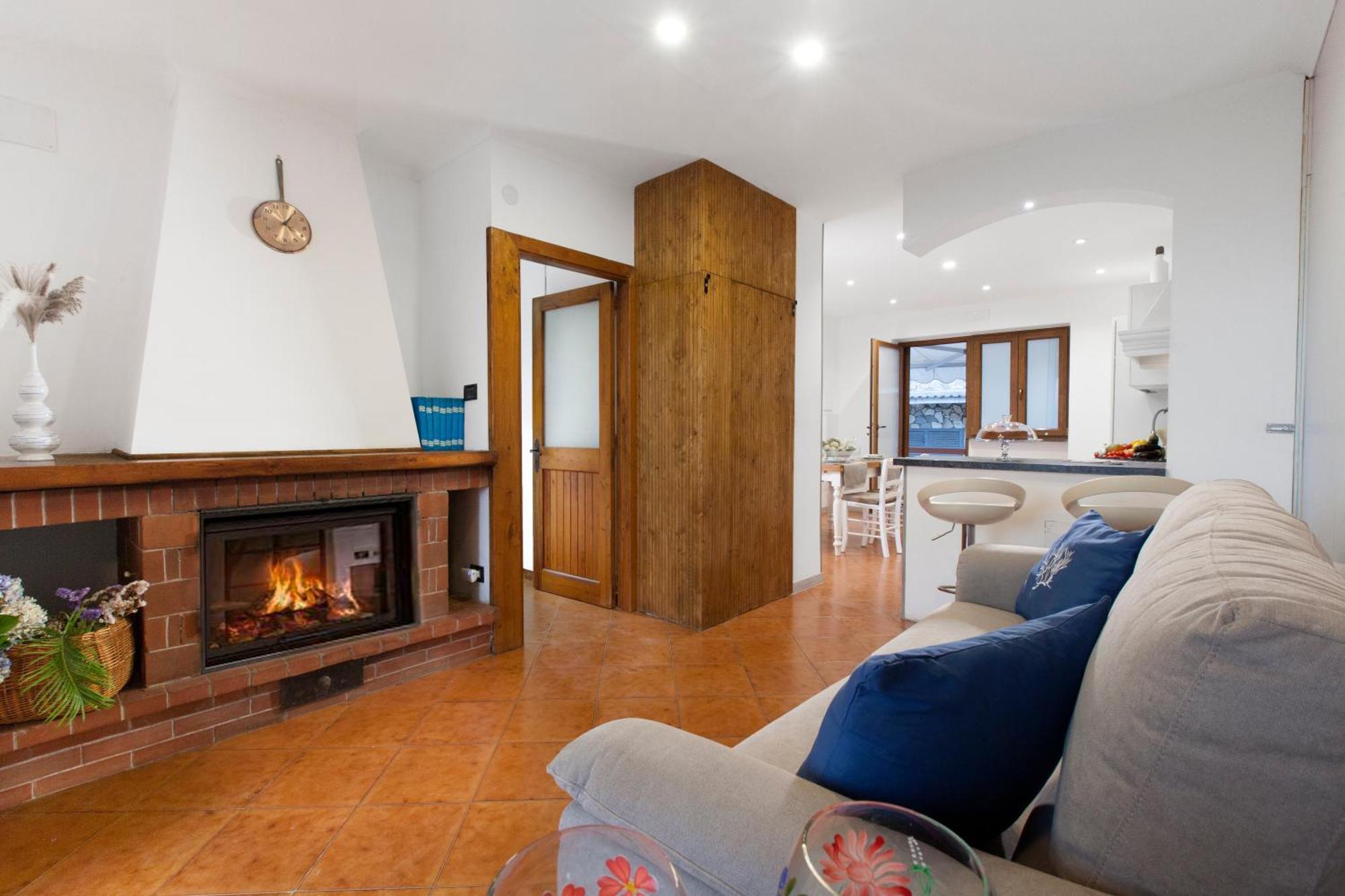 Villa In Con Terrazzo E Vista Golfo *